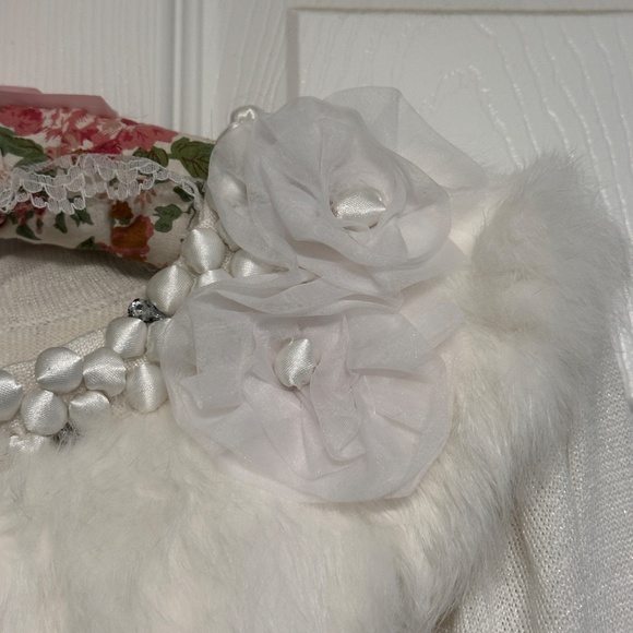 Alberto Makali Ivory Sparkle Sweater/Faux Fur Collar/Satin Embellishments/Sz:S - Picture 4 of 8